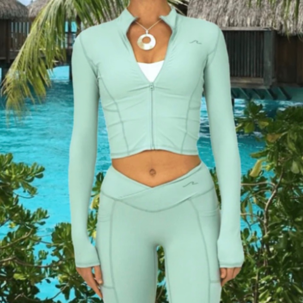 !!!ISO!!! Waev sports aloha jacket in sage (large)